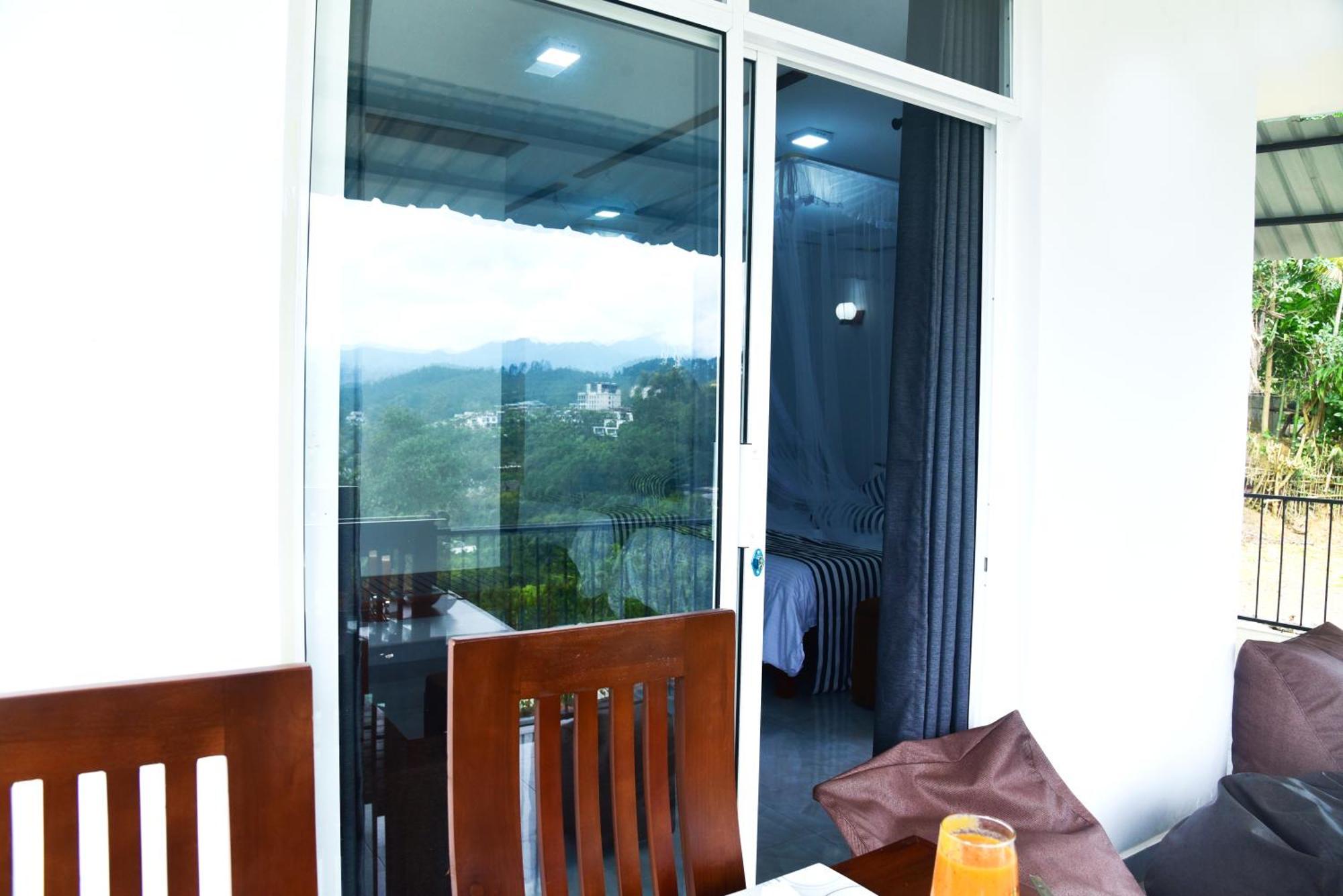 Dawn View Home Stay เอลลา ภายนอก รูปภาพ